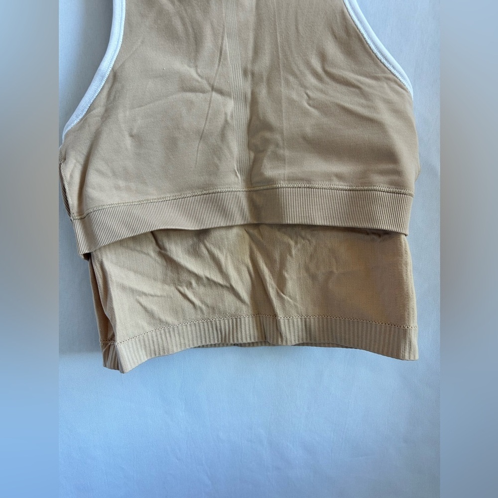 LuluLemon Ebb to Street Cropped RB Tank Top Contrast - Picture 5 of 7